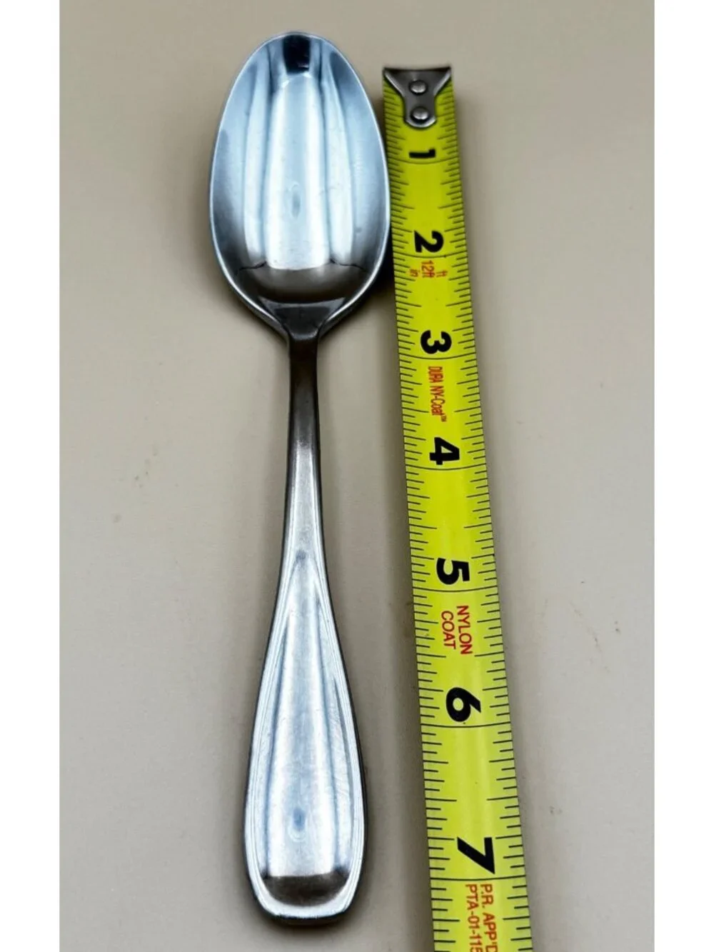4 Oneida VOSS 18/0 Stainless Flatware Glossy Place Soup Spoons Table Spoons